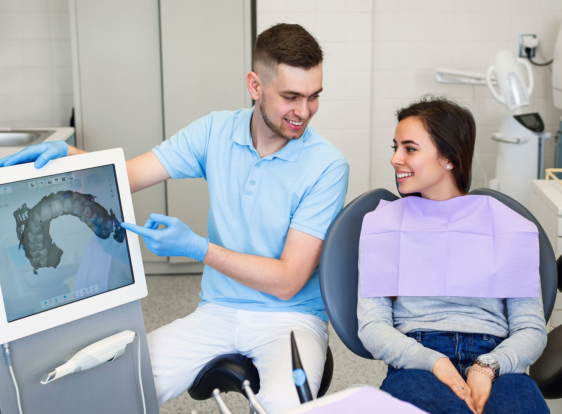 Advanced dental technology with a gentle, patient-focused approach.