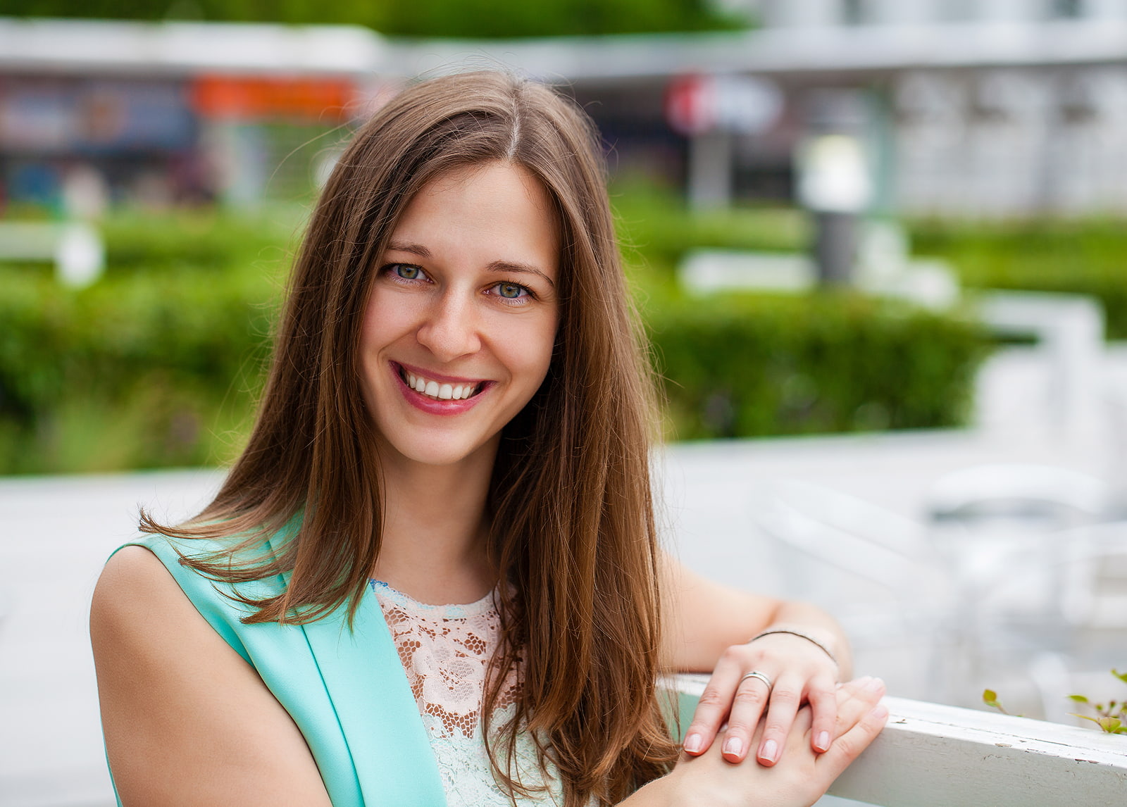 Best candidates for metal-free crowns seeking strength, comfort, and natural appearance