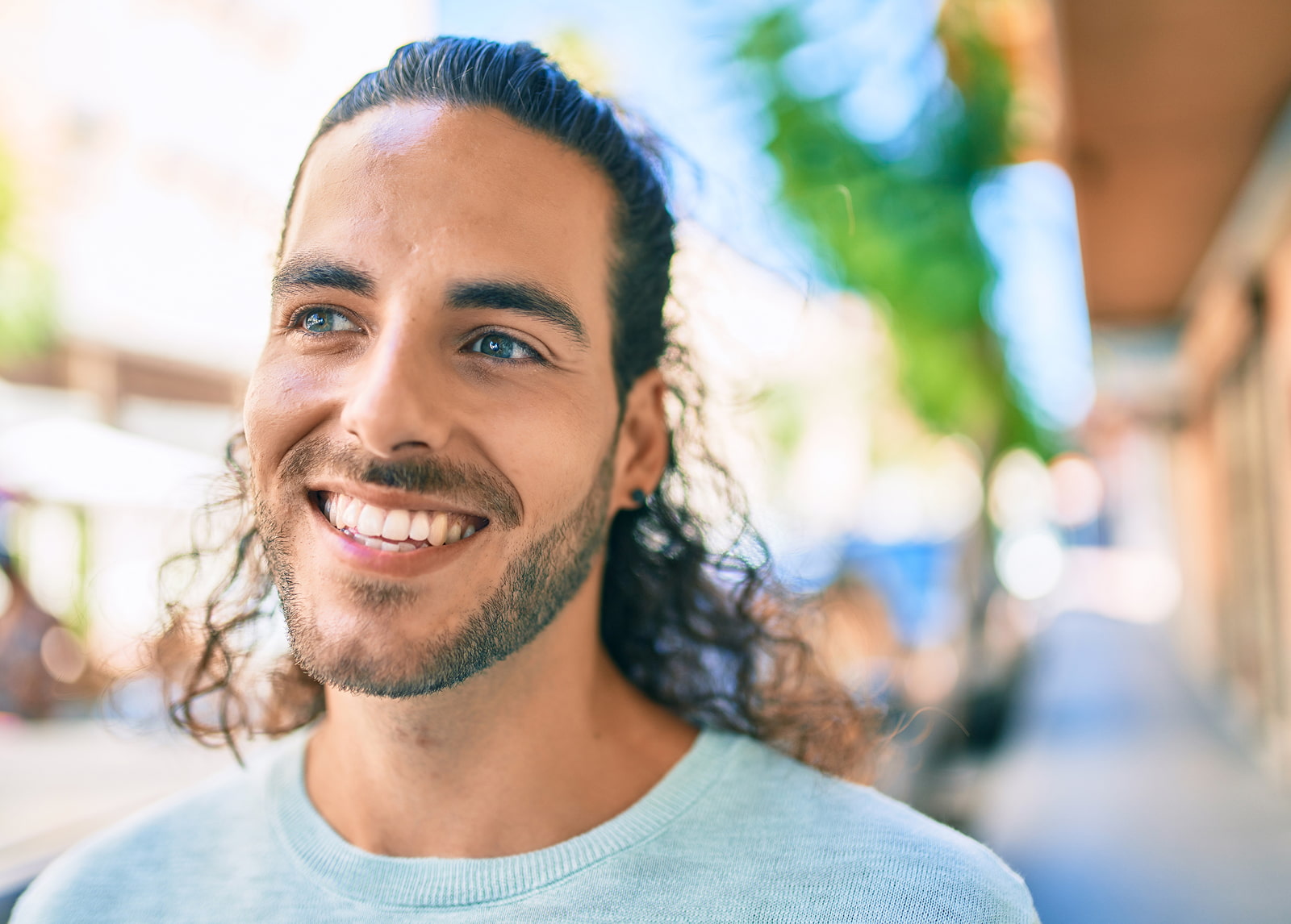 Minimally invasive veneer procedure with little to no discomfort