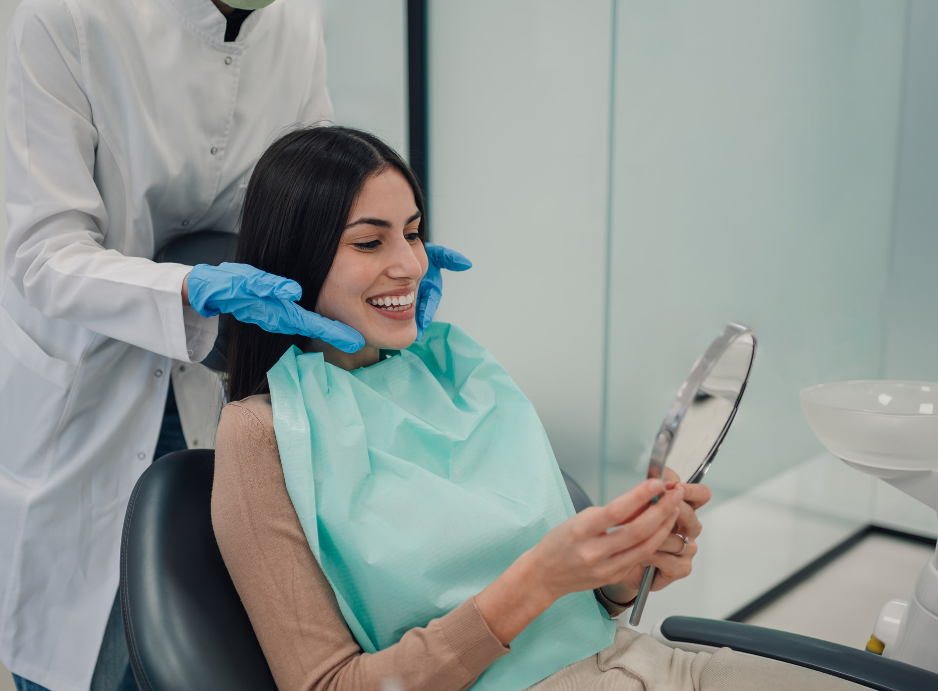 Smile makeover treatments at Dullat Cosmetic Dental & Implants in San Jose
