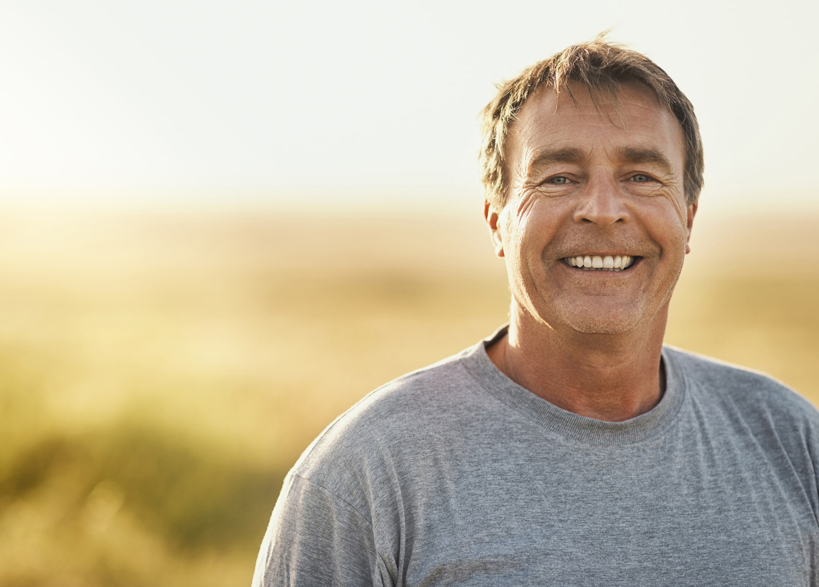 Expert simple and surgical tooth extractions for patient comfort